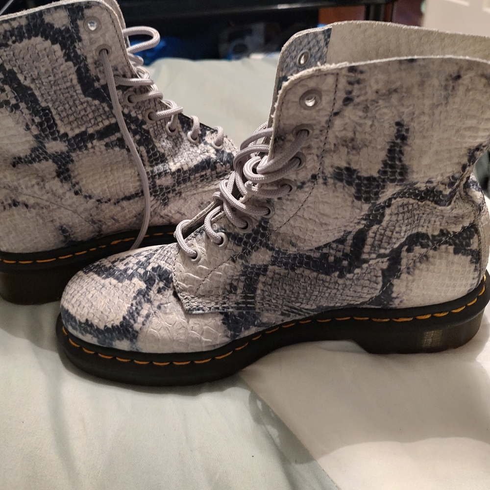 Dr Martens Boots
